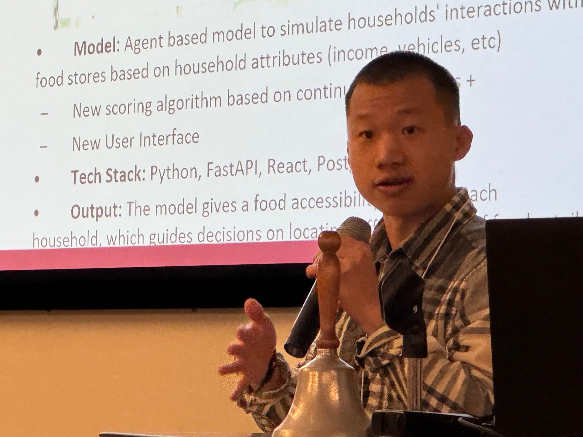 Alan Zhong